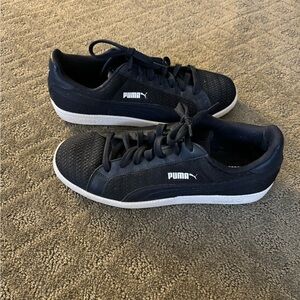 Men’s Vintage Puma Logo Navy Blue Sneakers Size 10